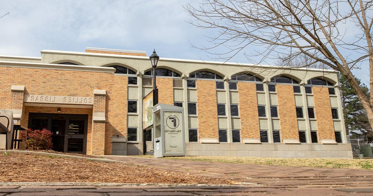 An image of the outside of Collier Library on UNA's main campus.